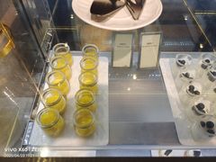 -大中华希尔顿酒店-念自助餐·嗨啤·小龙虾
