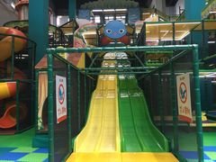 -蒙特利亲子乐园