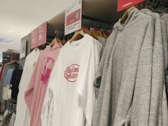 -优衣库(上海虹口龙之梦店)