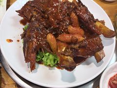 -喇喇排骨火锅·传统韩式脊骨汤(望京西园总店)