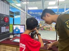 -都市枪神实弹射击俱乐部