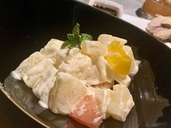 -穹六人间 people 6(岳阳路店)