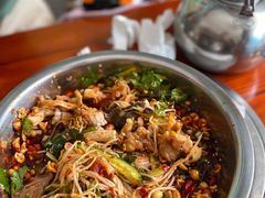 -周良天山牛杂城(天山路总店)