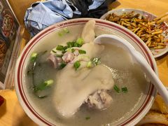 -老方桌烂蹄花川菜馆(九龙坡店)