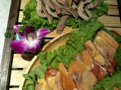 -尚尚仙·酸汤猪手·猪肚鸡火锅(华联万柳购物中心店)