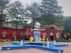 -史努比缤纷世界