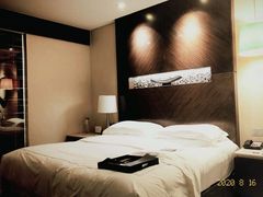 -青岛海尔洲际酒店