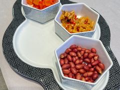 -香山湖渔家大院