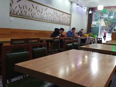 大堂-乡村鸡杂米线(汉渝路店)