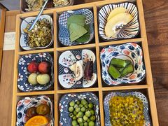 -花菇朵·云山雀 ll 野生菌锅·野果酸汤·精品滇菜(万柳店)