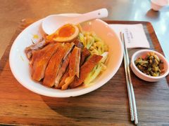 金奖卤鹅肉饭-陈鹏鹏潮汕菜(宝安机场T3航站楼店)