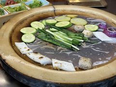 -阿昌白族石板烧·菌锅(大理古城店)