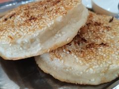 芝麻饼-教师之家赵家羊汤馆(东青龙街店)