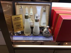 -国药中服免税(北京坊店)