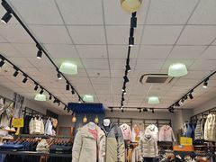 -法雅体育工厂店(皂君庙路店)