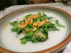樱花虾米汤豆苗-辛香汇·现炒川菜(淮海路百盛店)
