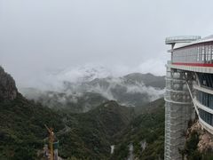 -潭溪山