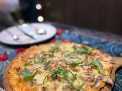 菌菇鸡肉披萨-第101座花园餐厅(湖滨88店)