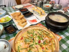 -益百岁牛尾汤(香山路店)