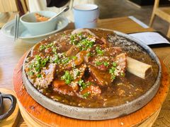 招牌田园火焰牛肋骨-蜜桃餐厅·伴山(湖滨商业街店)