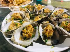 -四川小胡子海鲜(丁村万人海鲜广场店)