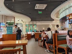 大堂-诚铭记·虾仁汤包·成都小吃(融创店)