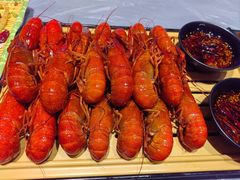 -肥肥虾庄·金牌油焖大虾(杨园滨江时代walk店)