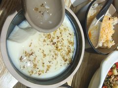-叁煨蹄花·下饭盐帮菜(人民广场店)
