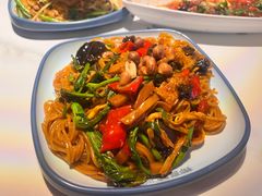 -柳喜辣·烧烤酒局(跃进总店)