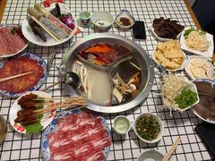 -山悦里 山野·鲜火锅(罗斯福广场店)