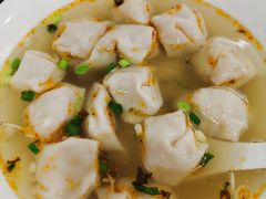 -金陵老丁家馄饨(新街口店)
