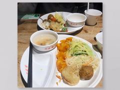 素食堂-素清香(解放路店)