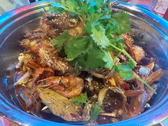 -一只虾·小龙虾·烧烤·肉蟹煲(同泰时代广场店)