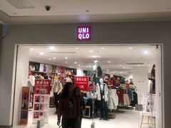 -优衣库(重庆星光时代广场店)