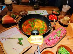 -贵厨酸汤牛肉(汇金星力城店)