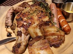 烤肉拼盘-TAMATI(巴黎贝甜韩式西餐厅店)