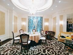 -茂名熹龙国际大酒店(人民广场高铁站店)