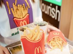 -麦当劳(杭州西湖银泰百货店)