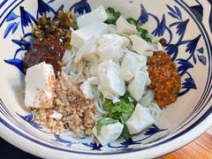 -蜗牛小馆醉乡民谣云南菜(惠新西里店)