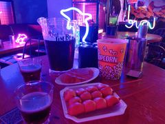 -UP嘻哈酒吧(粉巢店)