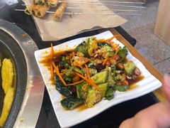 -炖四方东北铁锅炖·烧烤小龙虾(中豪国际店)