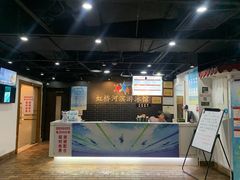 -虹桥河滨花园会所游泳馆