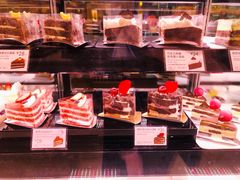 -巴黎贝甜(大宁国际商业广场店)