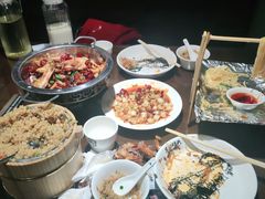 -东口码头·烧鸽子·鱼头泡饼·地方菜(金鹰悦城店)