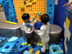 -MINI MARS KIDS CLUB亲子家庭中心(长宁天山店)