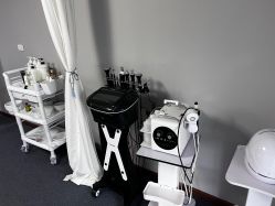 -肌遇皮肤管理中心