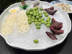 -双湖园·地标武汉菜(黄鹤楼解放路店)