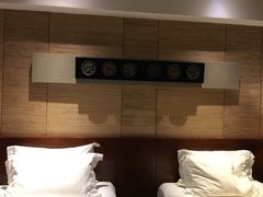 -三亚湾海居铂尔曼度假酒店