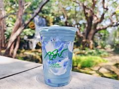 -Chom Cafe and Restaurant