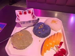 三色香芒糯米飯-新越盏·东南亚料理(捷登都会店)